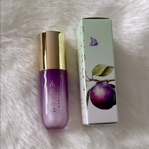 BYROE Shimmering  Lip Gloss